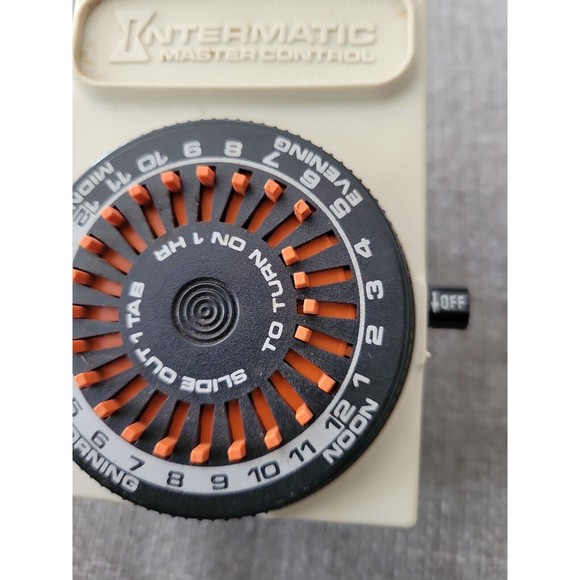Vintage Intermatic Master Control 24 Hour Timer D811 - Picture 7 of 7